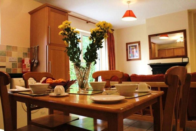 Kerry Lee Homes トラリー エクステリア 写真