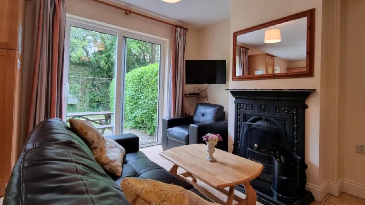 Kerry Lee Homes トラリー エクステリア 写真